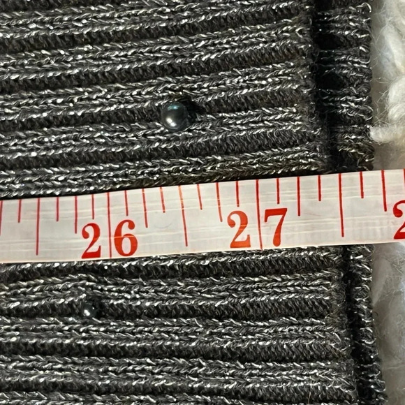 Maggie Barnes Women Gray Silver beads rib knit sweater. Gray/silver size 1X used - Picture 14 of 16